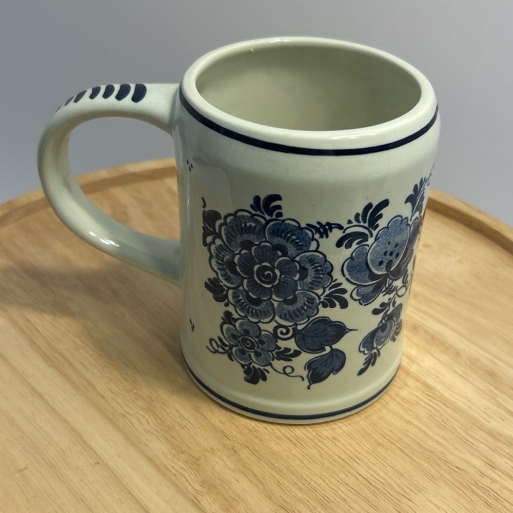 Holland Blauw Delfts #1236 Delft Blue White Coffee Mug Hand Painted Florals